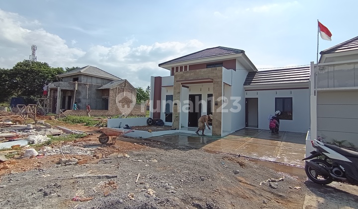 Rumah Minimalis 200 Meter Jalan Raya Mijen Semarang 2