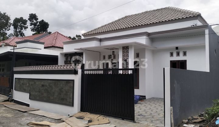 Rumah Mewah Dekat Kampus Unnes di Ngijo Gunung Pati Semarang 2