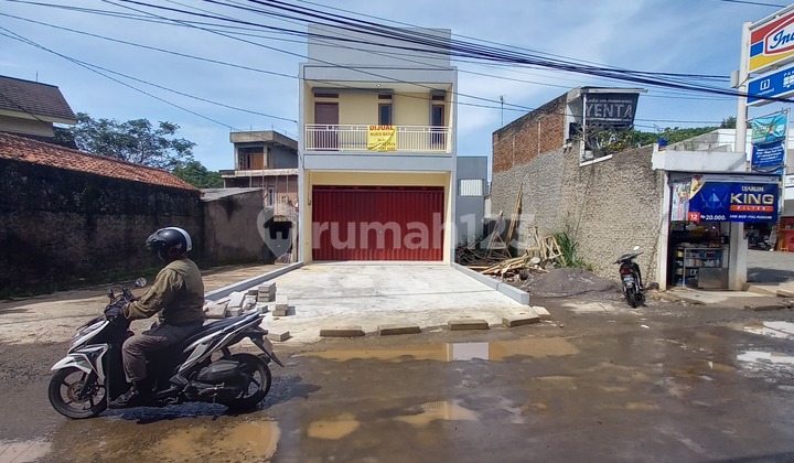 Ruko cileunyi 2 lantai SHM di Jln vila bandung indah 3