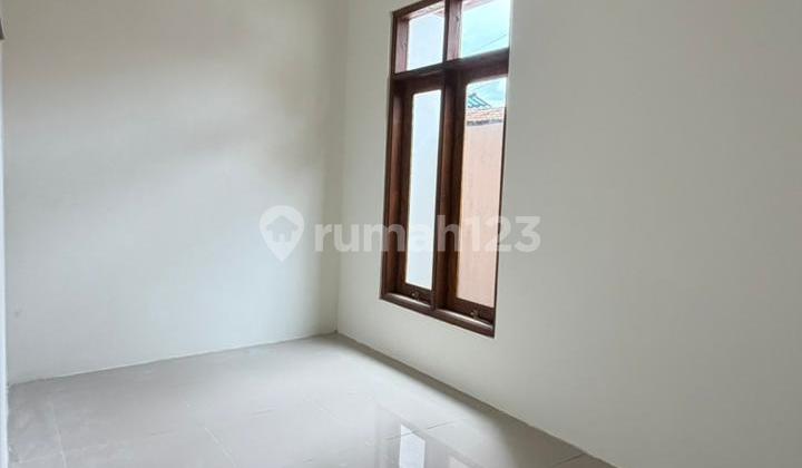 Ready-to-Live House Near Cileunyi Toll Road Access 2