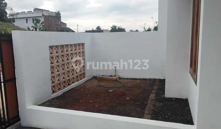 Ready-to-Occupy House in Cileunyi Area 1