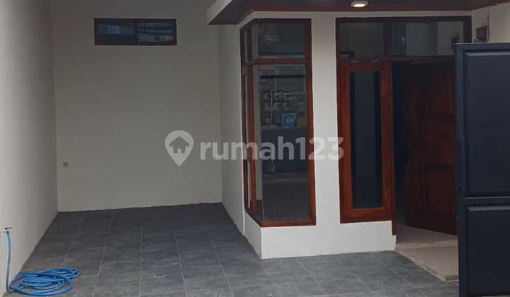 Rumah Siap Huni Dekat Akses Tol Cileunyi Rumah Siap Huni Dekat Akses Tol Cileunyi