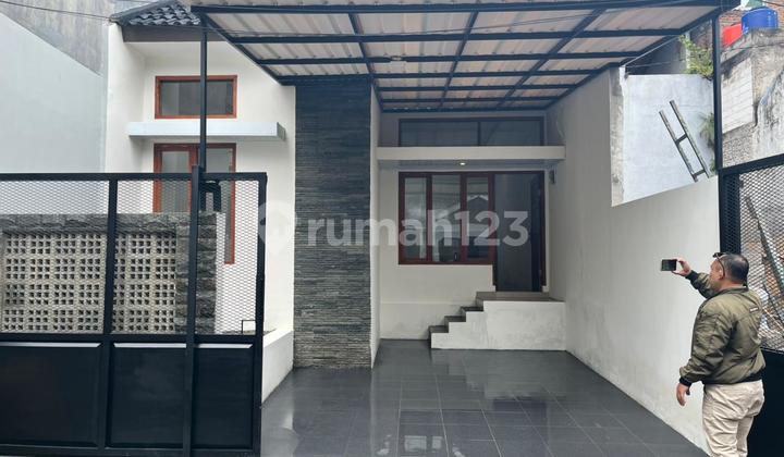 Rumah 1 Lantai Siap Huni di Bandung Timur - Lokasi Strategis & Nyaman! Rumah 1 Lantai Siap Huni di Bandung Timur - Lokasi Strategis & Nyaman!