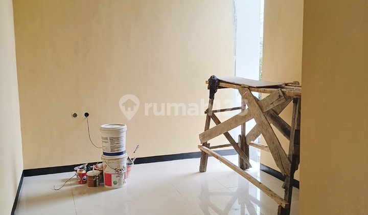 Modern Ciwastra Bubat Shop House