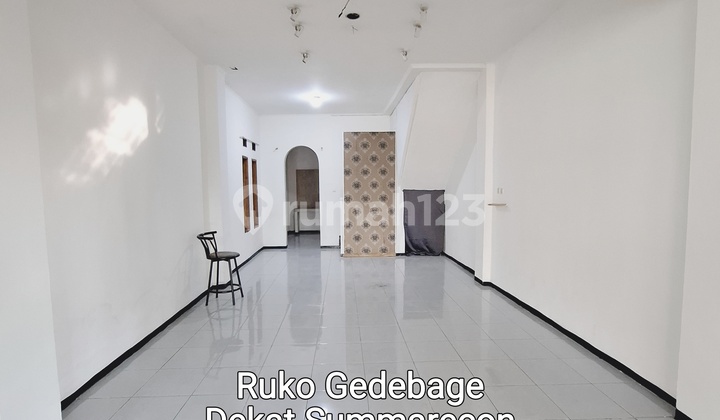 Summarecon Bandung Shophouse and its Surroundings