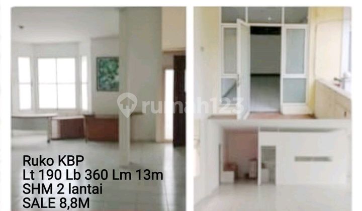 Large Shop House in New City Parahyangan