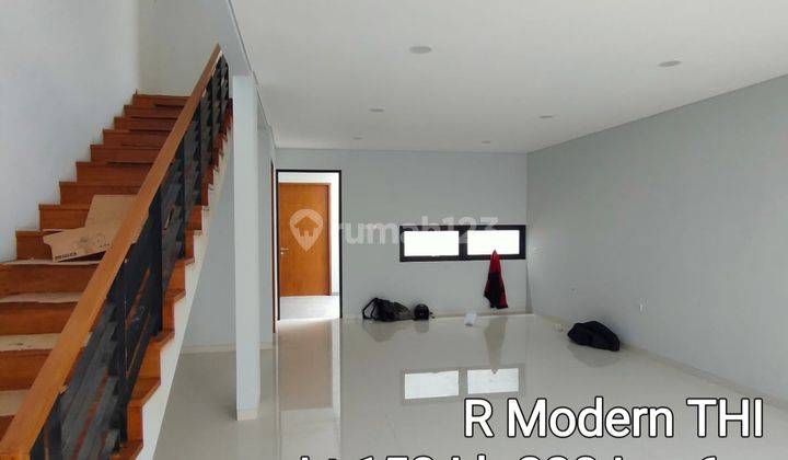 R Modern Taman Holis Indah 1