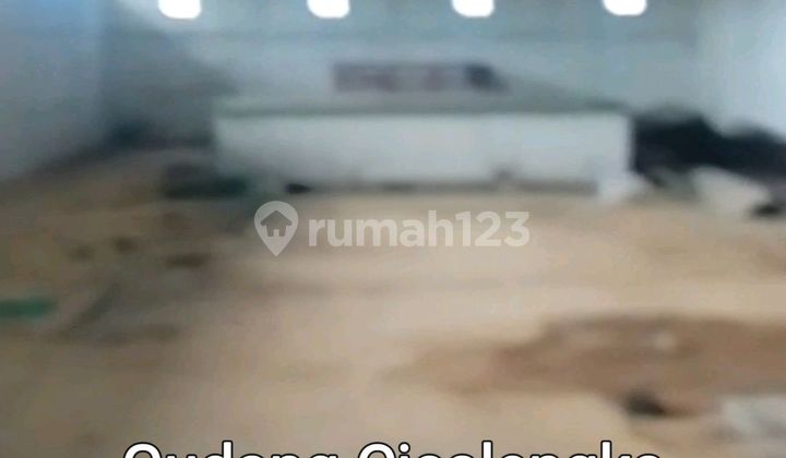 Gudang Toko Cicalengka Akses Kontainer