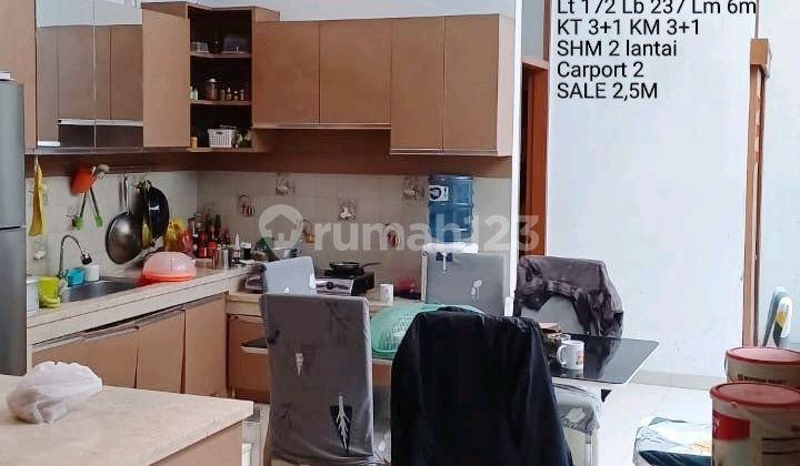 Rumah U S A H A Pusat Kota Kiaracondong