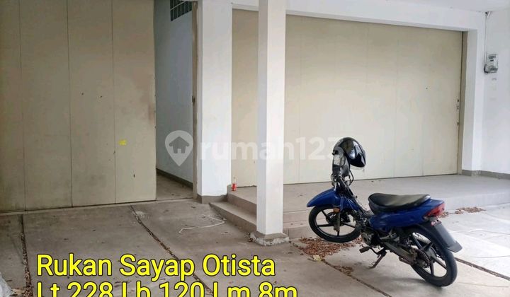 Rumah Pusat Kota Sayap Otista Akses Mobil Rumah Pusat Kota Sayap Otista Akses Mobil