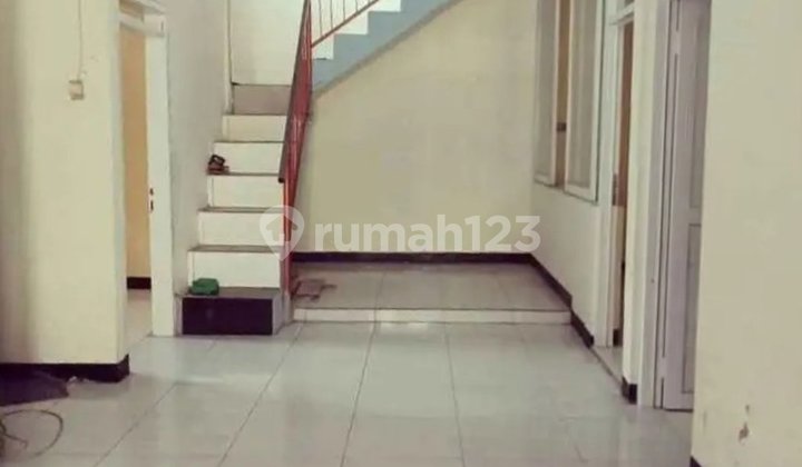 Rumah Sekitar Antapani Strategis