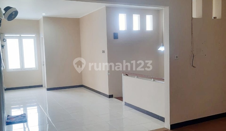 Rumah Apik di daerah buah batu Cipamokolan 2