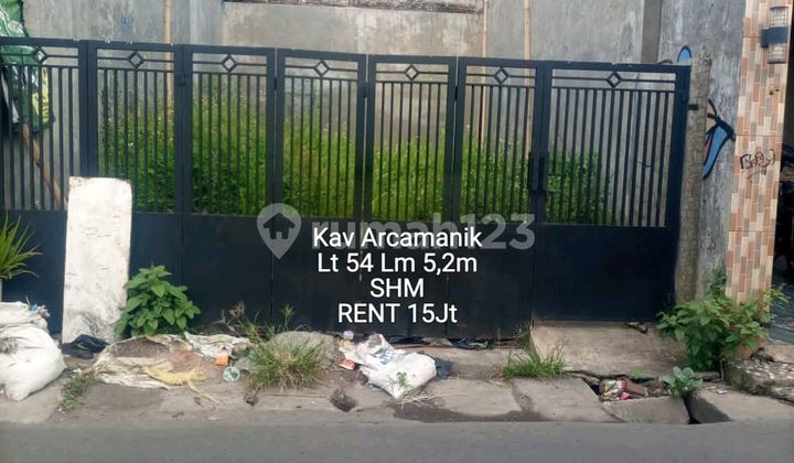 Kav Arcamanik Kawasan Padat Penduduk