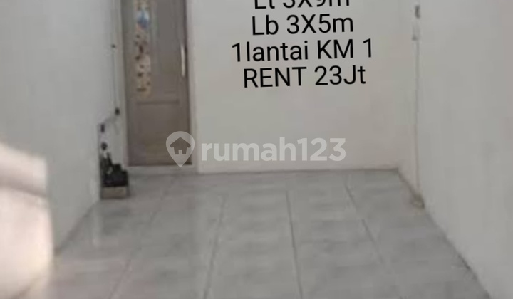 Banjaran central shop house, strategic and busy.