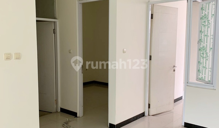 Rumah Modern komp TKI 1