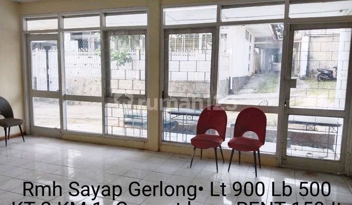 Rumah Modern di Komplek Setiabudi Regency 2