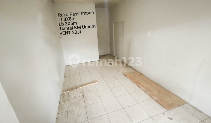 Strategic and Busy Ruko in Cimenyan 1