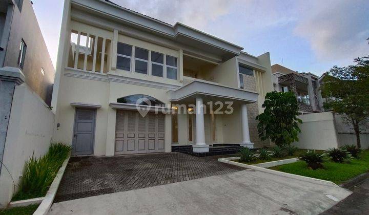 Di jual rumah siap huni modern Sentul city 2