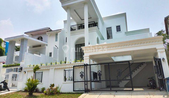 Di jual rumah baru modern clasik kolam renang Sentul city 2