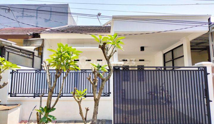 Di sewakan rumah fully furnished Sentul city 2