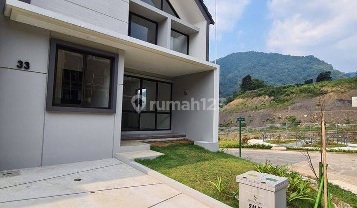 Di sewakan rumah baru view gunung hook Sentul city 2