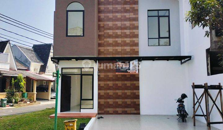 Di Jual Rumah Murah Kolam Renang,posisi Hook Claster Depan Sentul City 2