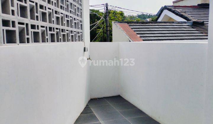 Di Jual Rumah Murah Kolam Renang,posisi Hook Claster Depan Sentul City 2