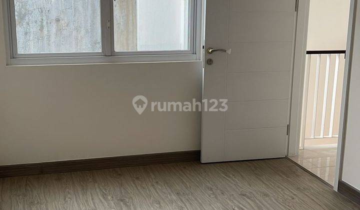 Rumah Riviera Metland Puri, uk 8x15, SHM, hrg 3.750 m 6