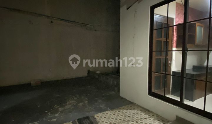 Rumah East Asia Boulevard, Green Lake City, Uk 10x20, Hrg 4.6 Milyar 4