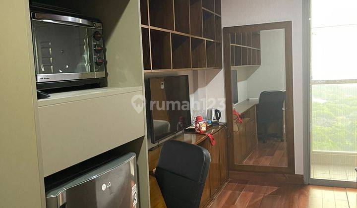 Apartemen Gold Coast, studio, furnished, Hrg 1m 1