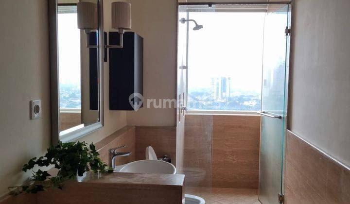 Apartemen Botanica, 2br, Uk 195 M2, Furnished, Hrg Sewa 3.500 Usd 2