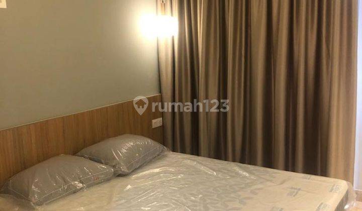 Apartmen Gold Coast Studio Furnished Harga Sewa 65 Juta 1