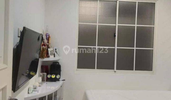 Rumah Green Lake City, Eropa, 6x15, Shm, Furnished, Hrg 2.6 Milyar 2