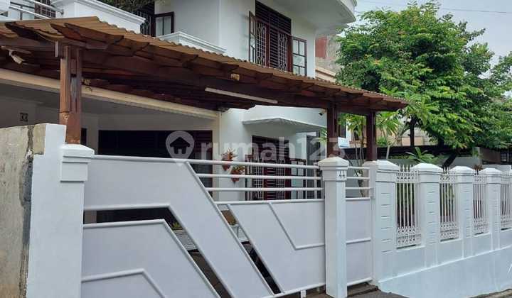 Rumah hitung tanah kabayoran lama, uk 12x21, SHM, Hrg 7.7 milyar 