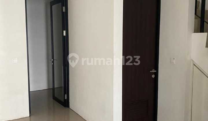Rumah Citra Garden Puri 6x12,5 SHM Hrg 1,8 milyar  2