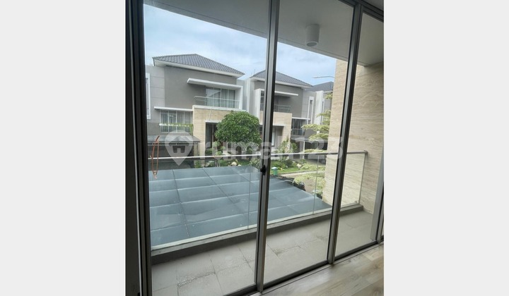 Golf Island House size 12x25, Pik, Rental price 350 million. Golf Island House size 12x25, Pik, Rental price 350 million.