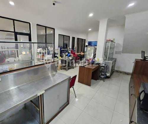 Bintaro Utama Shop House, size 9x20, Price 7.9 billion