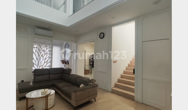 Rumah Riviera Metland Puri, 8X18, SHM, Furnished