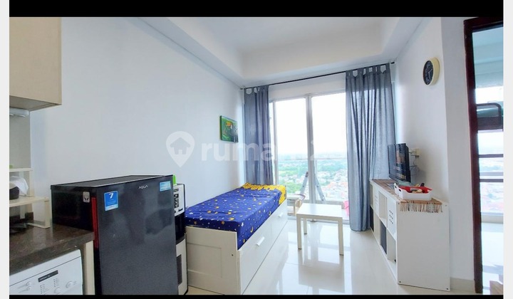 Puri Mansion Apartment, 2BR, 49 sqm, 19th Floor, Furnished, Price 850 million.