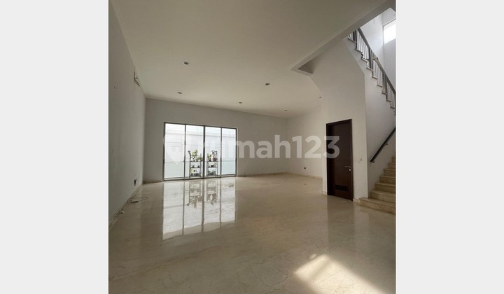 Rumah Golf Island uk12x25, 4BR, Pik, Harga sewa 350 juta 2