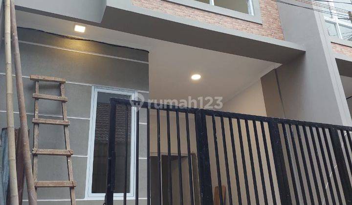 Rumah baru di Tanjung duren Jakarta Barat  1