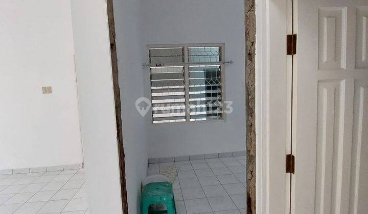 Rumah 2 Lantai siap huni di Tanjung duren Selatan  4