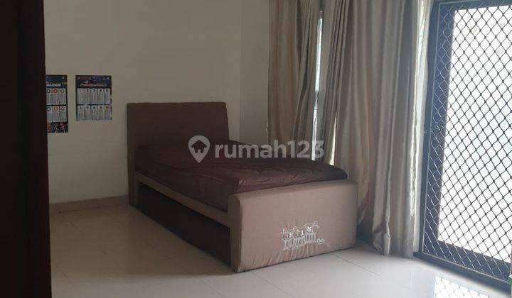 RUMAH FULL FURNISHED  PERUMAHAN  KEBON JERUK JAKARTA BARAT  2