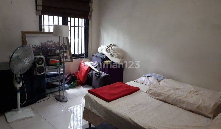 RUMAH 3 LANTAI DI TANJUNG DUREN SELATAN JAKARTA BARAT  1