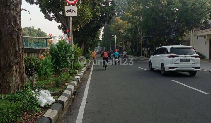 Ruko 3 lantai komersial Tanjung duren Jakarta Barat  2