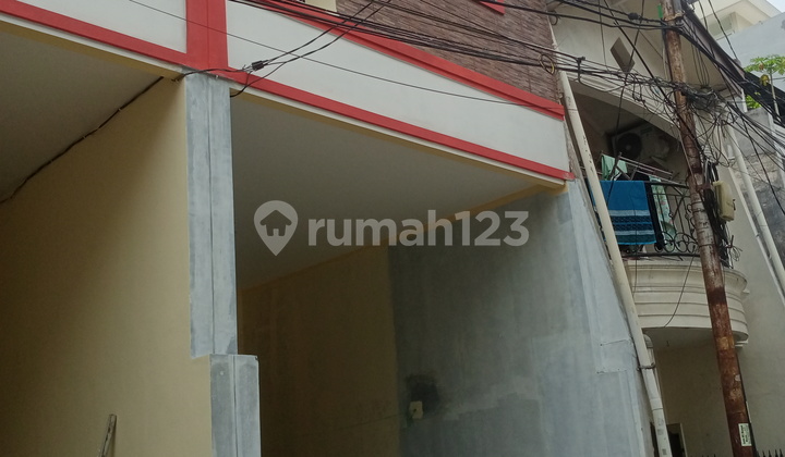 Rumah Baru Minimalis 3 Lt Tanjung Duren Selatan Jakarta Barat