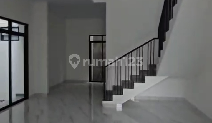 Rumah Baru Mini Malis Taman Villa Meruya 2