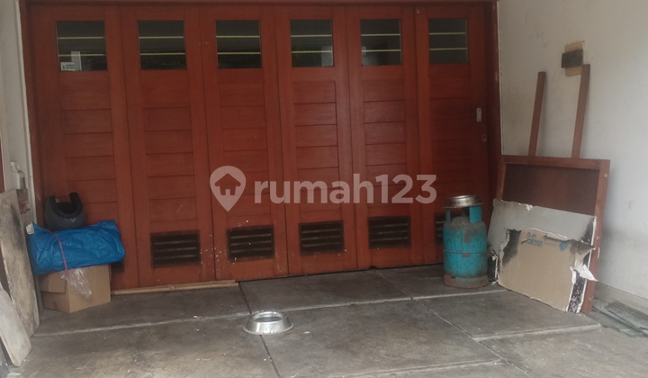 Rumah 4 Lantai Layak Huni Tomang Jakarta Barat 2