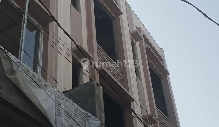 Rumah Baru 3 3/4 Lt Tanjung Duren Barat Residence  2