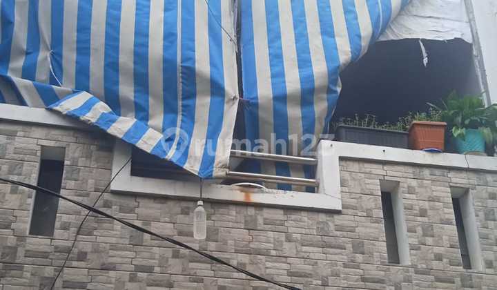 Rumah Siap Huni3 Lantai Tanjung Duren Jakarta Barat